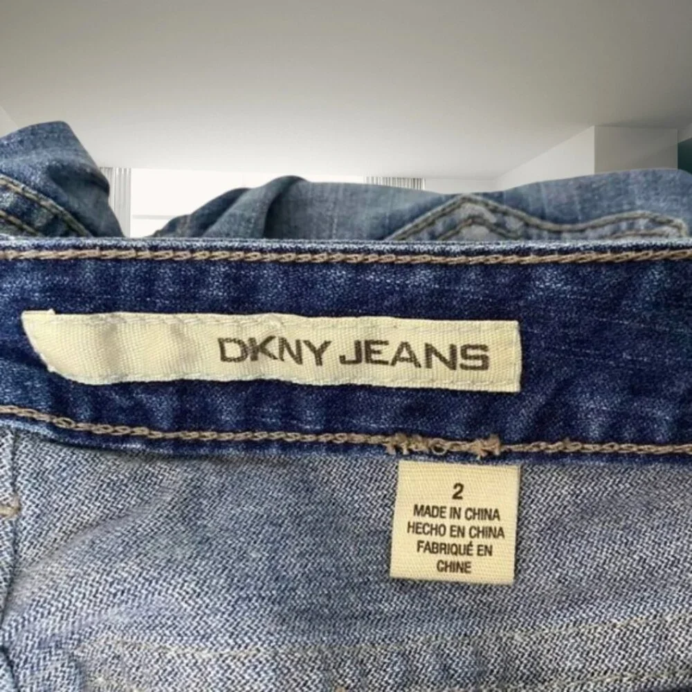 Dkny distressed low